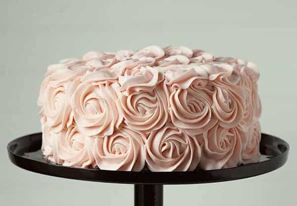粉红玫瑰蛋糕~#玫瑰蛋糕#原汁原味#玫瑰蛋糕