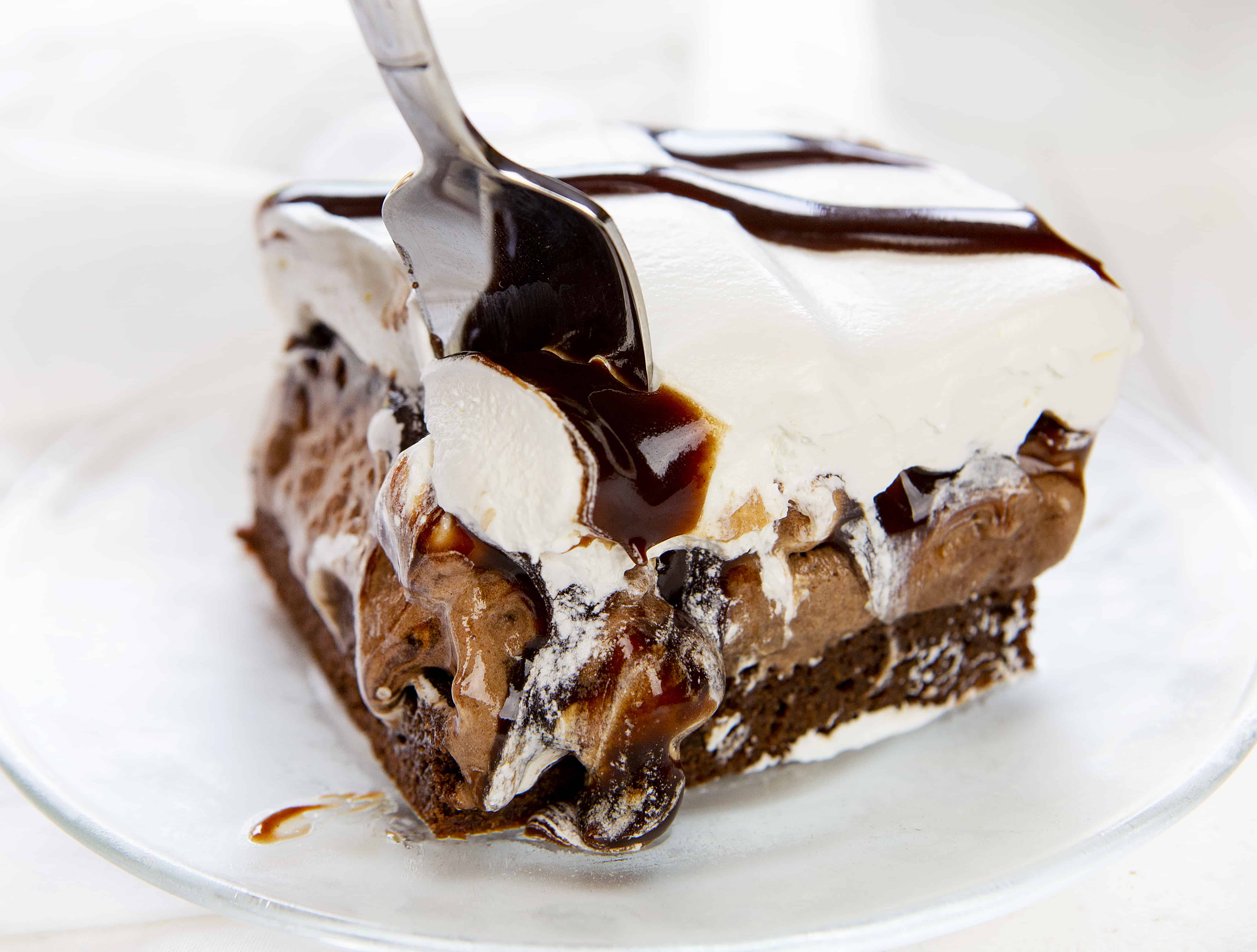 自创果仁巧克力岩石路冰淇淋蛋糕