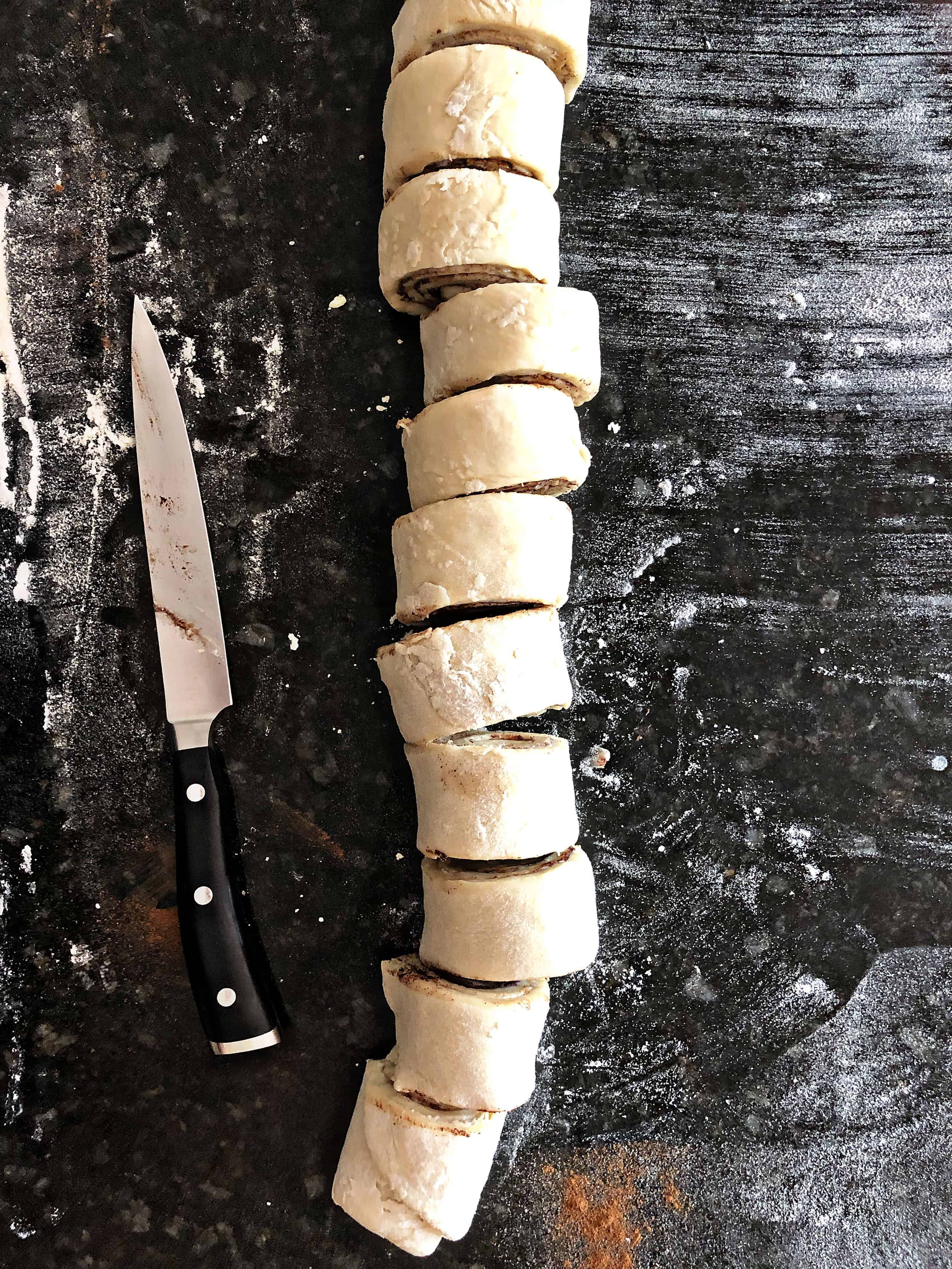 生面团制作山核桃粘面面包